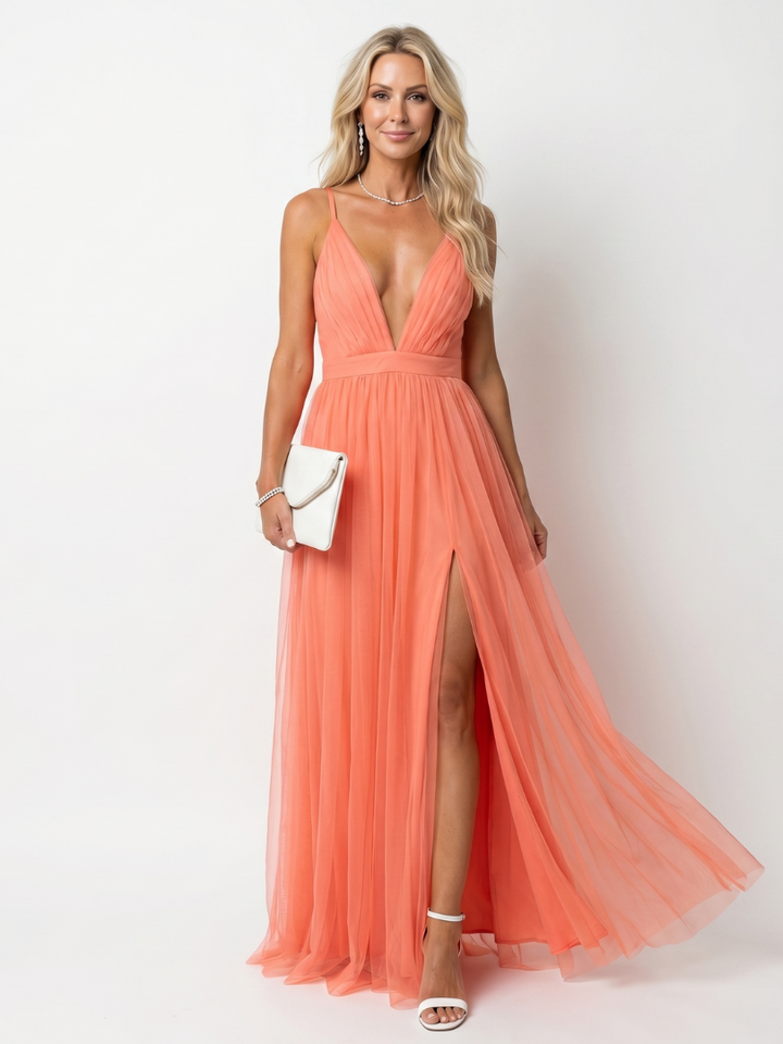 Tia | Maxi Dress with Deep V-Neck and Pleats