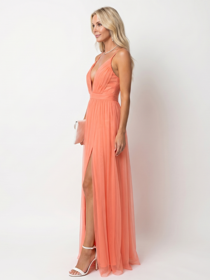 Tia | Maxi Dress with Deep V-Neck and Pleats