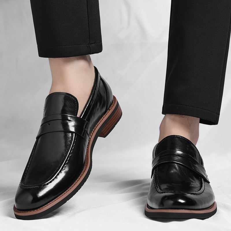 Veneto | Black Loafers for Women with Cushioned Footbed | Stylish Comfort for Everyday Wear 10