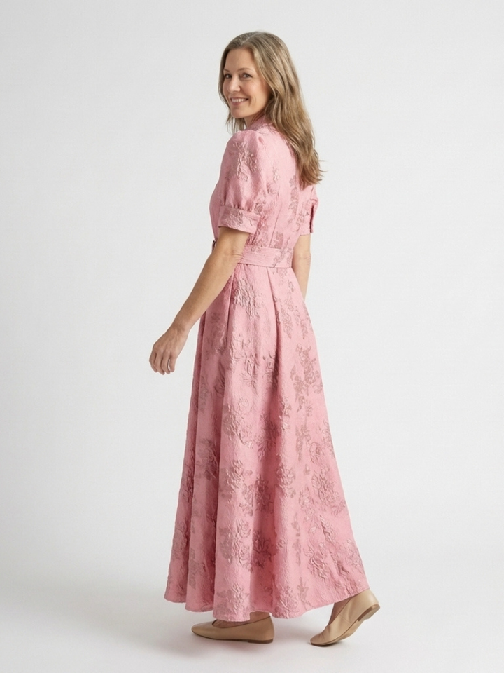 Xanthea | Short-sleeved, fitted, floral textured maxi dress
