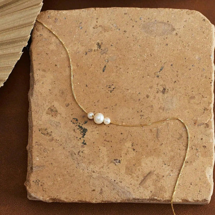 Roselle Pearl Necklace