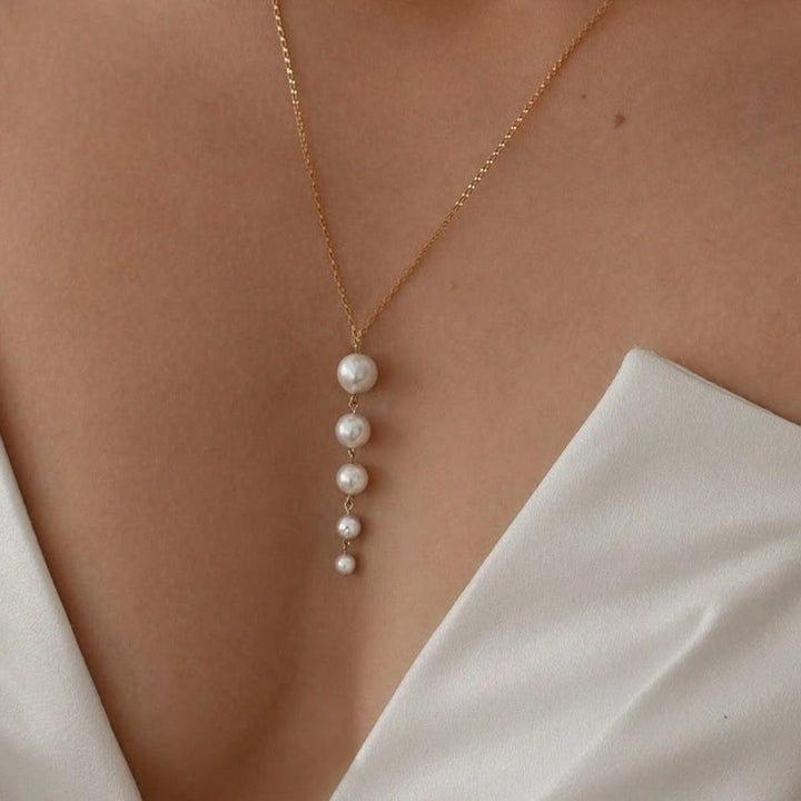 Roselle Pearl Necklace