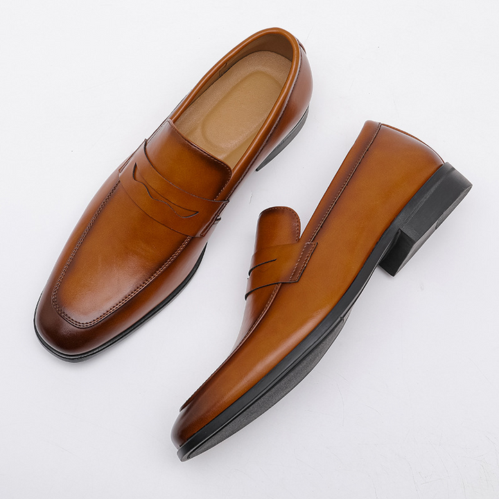 Genuine Leather Mens Loafers with Cushioned Footbed | Stylish Black Design for All-Day Comfort 3