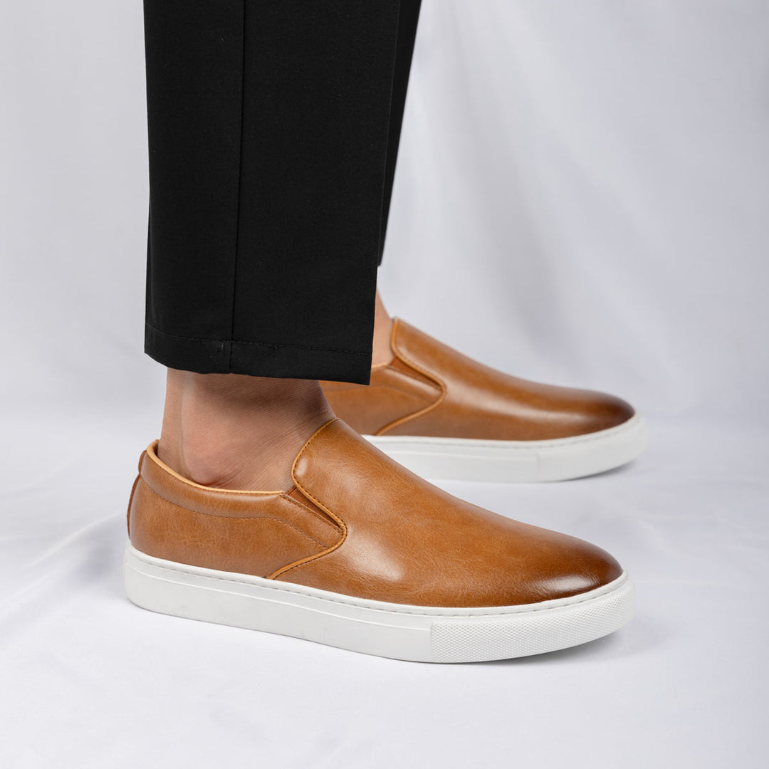 Eldridge Collection | Black Leather Loafers with Cushioned Insole | Stylish Slip-Ons for Women’s Comfort and Versatility 7